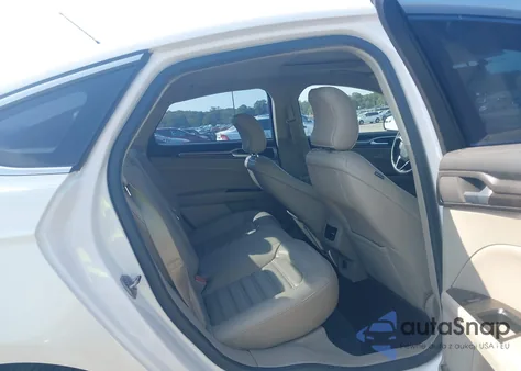 2017 Ford Fusion Se z USA, uszkodzony, nr VIN 3FA6P0H90HR250462